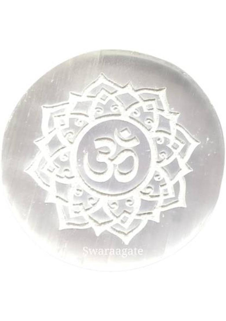 Swara Agate Selenite Charging Plate Engraved Symbol for Reiki Healing and Fengshui (om) Decorative Showpiece - 8 cm&nbsp;&nbsp;(Stone, White) - Indya