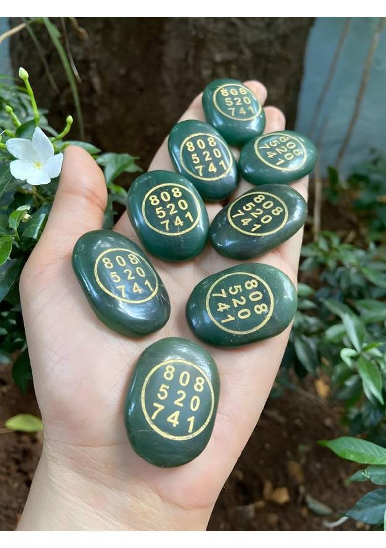 AAMEZING PRODUCTS Zibu Coin Original Green Jade Crystal Stone for Good Luck Money and Prosperity Decorative Showpiece - 4 cm&nbsp;&nbsp;(Crystal, Green) - Indya