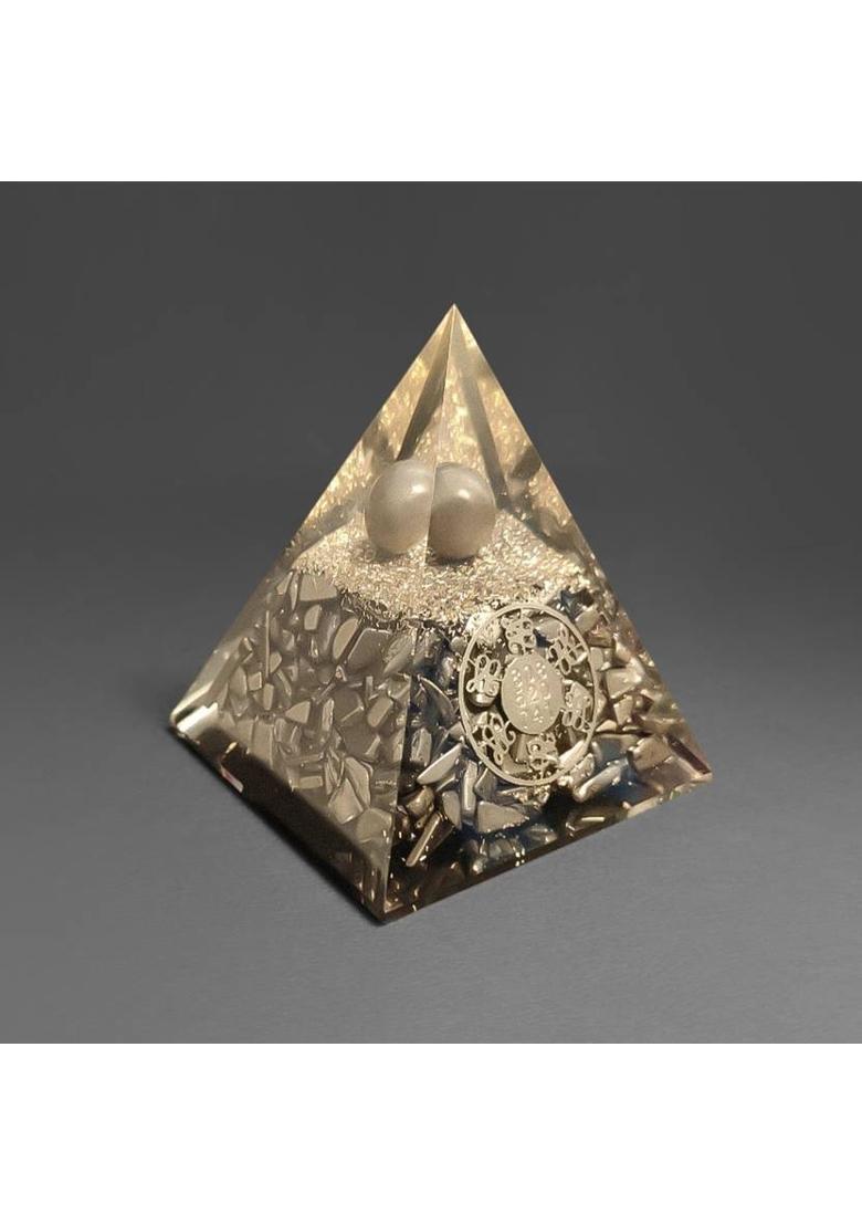 TREEMAISON Vastu Crystal Pyrite Zubo Coin Pyramid (3 INCH) Natural Pyrite Pyramid Decorative Showpiece - 7.62 cm&nbsp;&nbsp;(Crystal, Green) - Indya