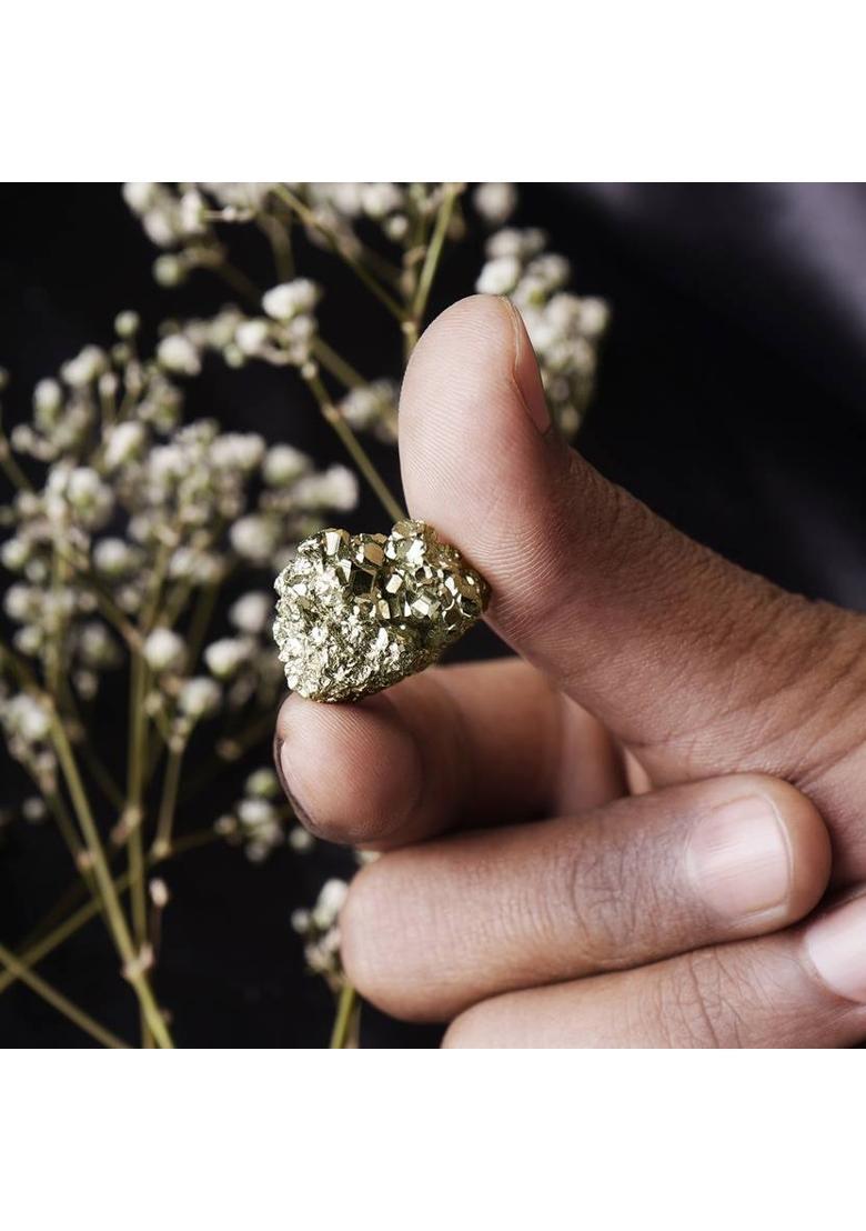 Shubhanjali Natural Pyrite Crystal Stone Peru Pyrite Cluster Rough Stone for Reiki 10 Gm Decorative Showpiece - 2 cm&nbsp;&nbsp;(Crystal, Gold) - Indya