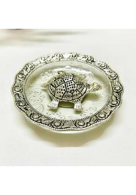 Gachera Metal Feng Shui Tortoise on Glass Plate, Turtle Showpiece for Good Luck, Kachua Decorative Showpiece - 3 cm&nbsp;&nbsp;(Aluminium, Silver)