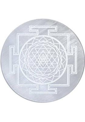 TREEMAISON ShreeYantra Round Selenite Plate (4 INCH) Selenite Crystal Charging Plate Decorative Showpiece - 10.16 cm&nbsp;&nbsp;(Crystal, White)