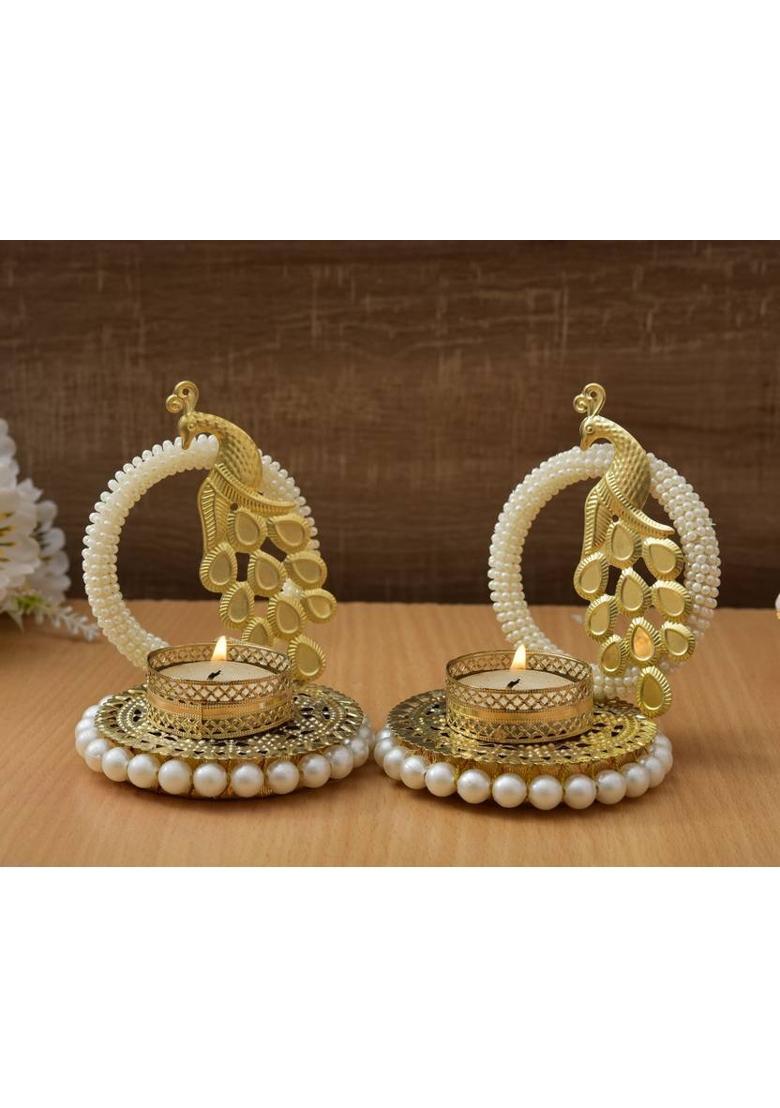 Pinkcity Xpress Small 6 CM Golden Kamdhenu Cow With Calf Statue,Cow and Calf Idol,Good Luck Decorative Showpiece - 15 cm&nbsp;&nbsp;(Metal, Gold) - Indya