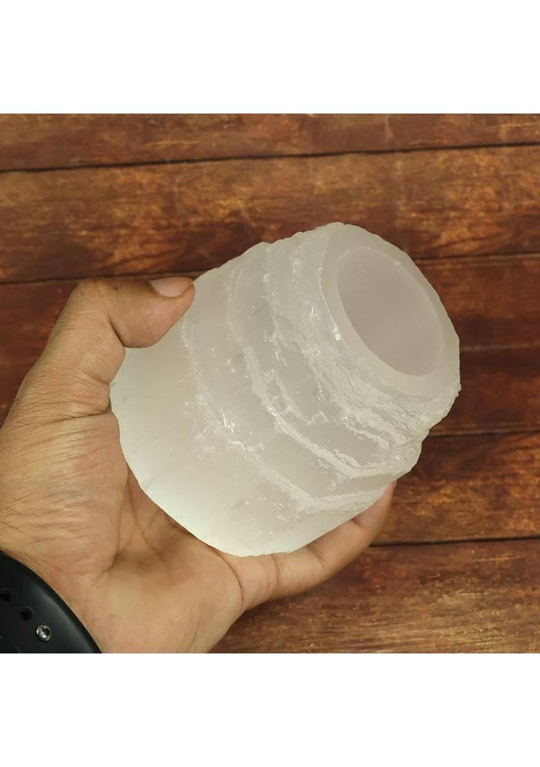 SWARACRYSTAL Om Symbol Selenite Charging Plate | Spiritual Energy Cleansing, Crystal Charging Decorative Showpiece - 8 cm&nbsp;&nbsp;(Crystal, White, Gold) - Indya