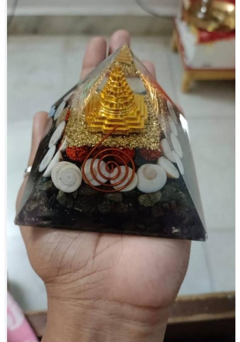 Yash ECommerce Store Pyrite pyramid with showpiece decoration crystal Decorative Showpiece - 8 cm&nbsp;&nbsp;(Glass, Multicolor) - Indya