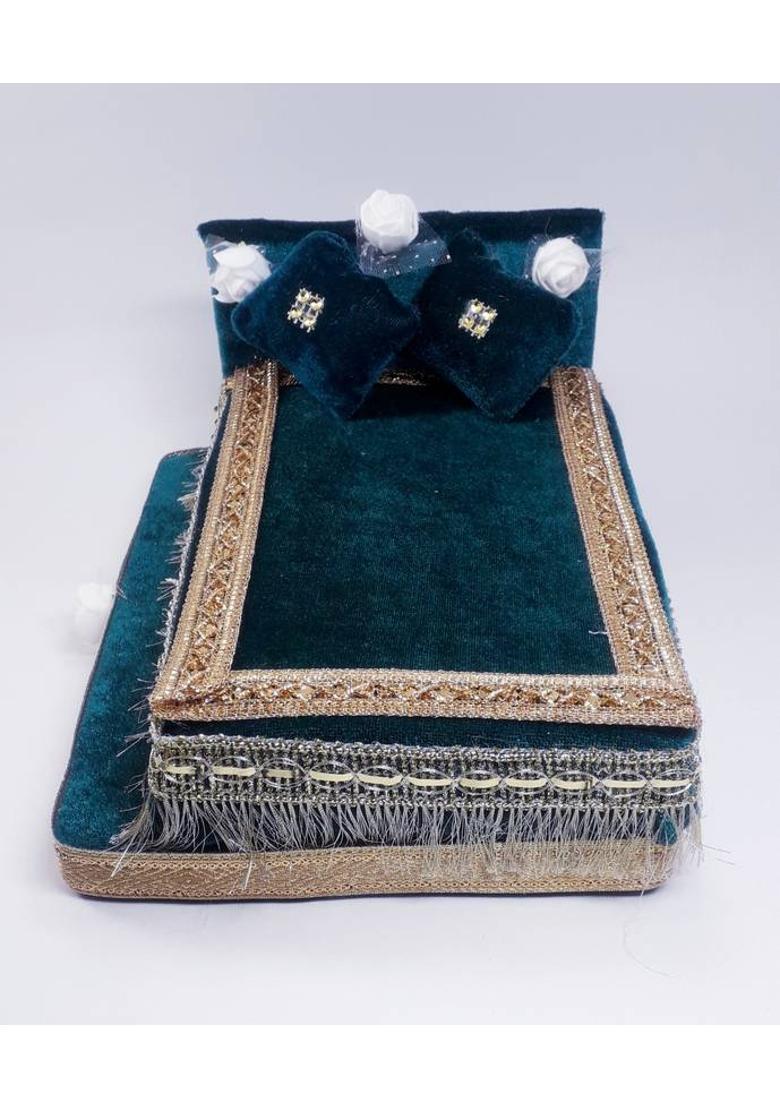 Sellspeed SHRINGAR SET ( Size 2) , MALA, MUKUT, EARING, LATHI, BASURI Deity Ornament&nbsp;&nbsp;(Laddu Gopal, kanha ji, Krishan ji, Ladoo gopal, Bal Gopal) - Indya