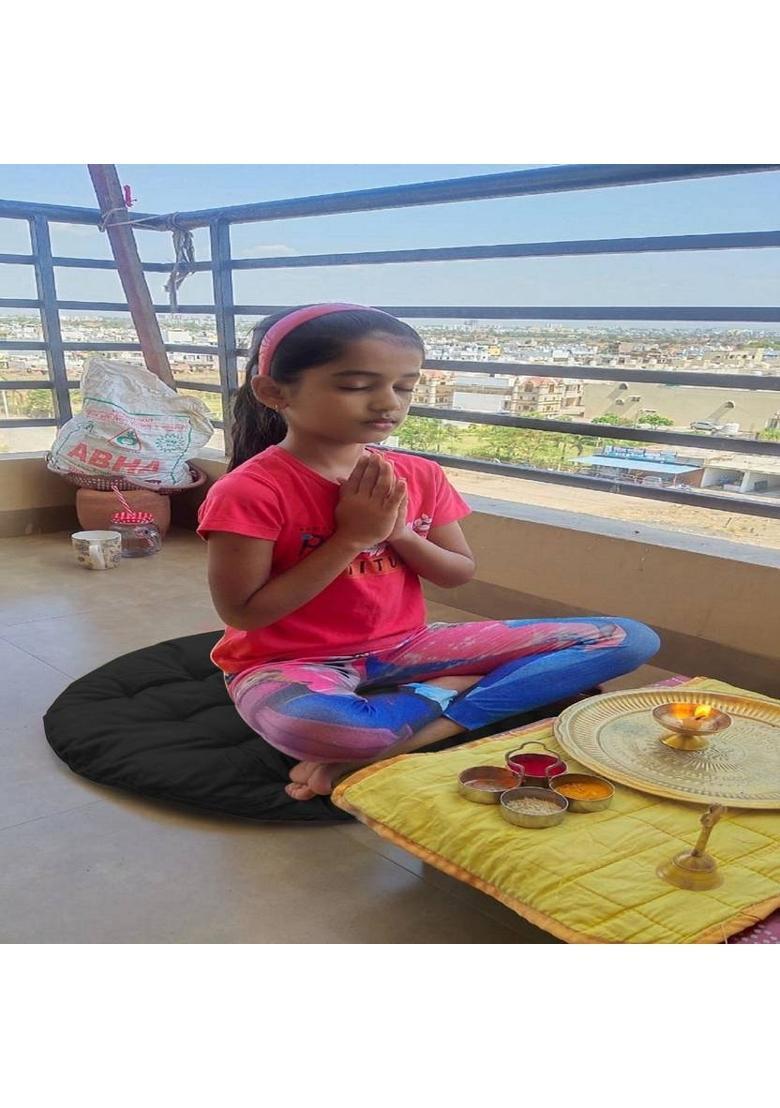 HAPPY HOME Cotton, Microfiber Prayer Mat&nbsp;&nbsp;(Black, Extra Large) - Indya