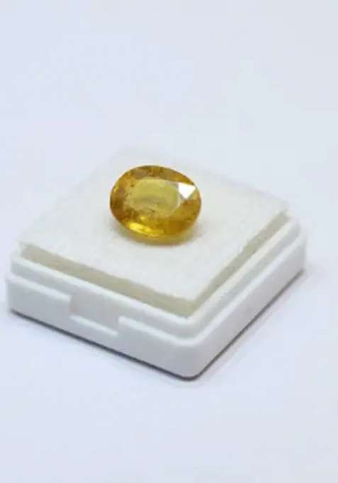 Gopalgems Yellow Sapphire Pukhraj 4.5 RATTI Certified Energized Loose Gemstone Enamel Stone