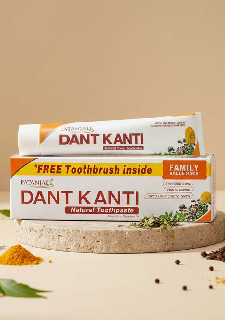 Patanjali Dant Kanti Natural Family Value Pack 10.59 oz (300 GM) - Indya