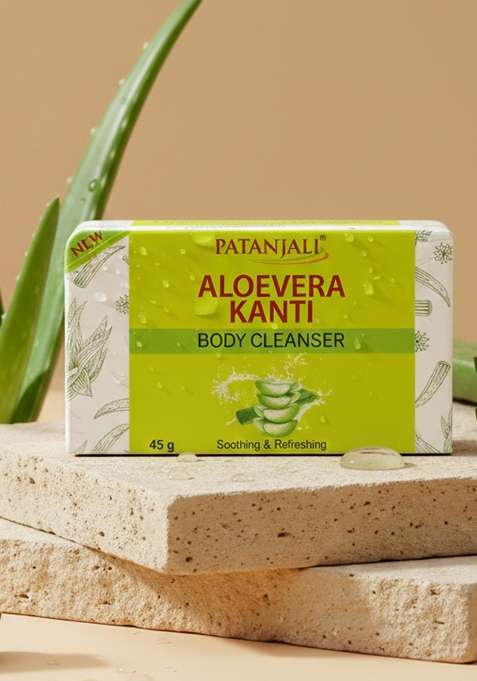 Patanjali Aloevera Kanti Body Cleanser (4x1)45 Gm 6.35 oz (180 GM)