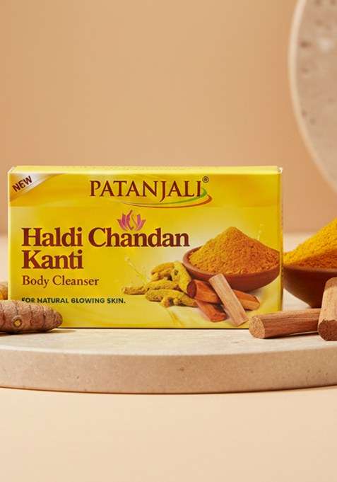 Patanjali Haldi Chandan Kanti Body Cleanser 1.59 oz (45 GM)