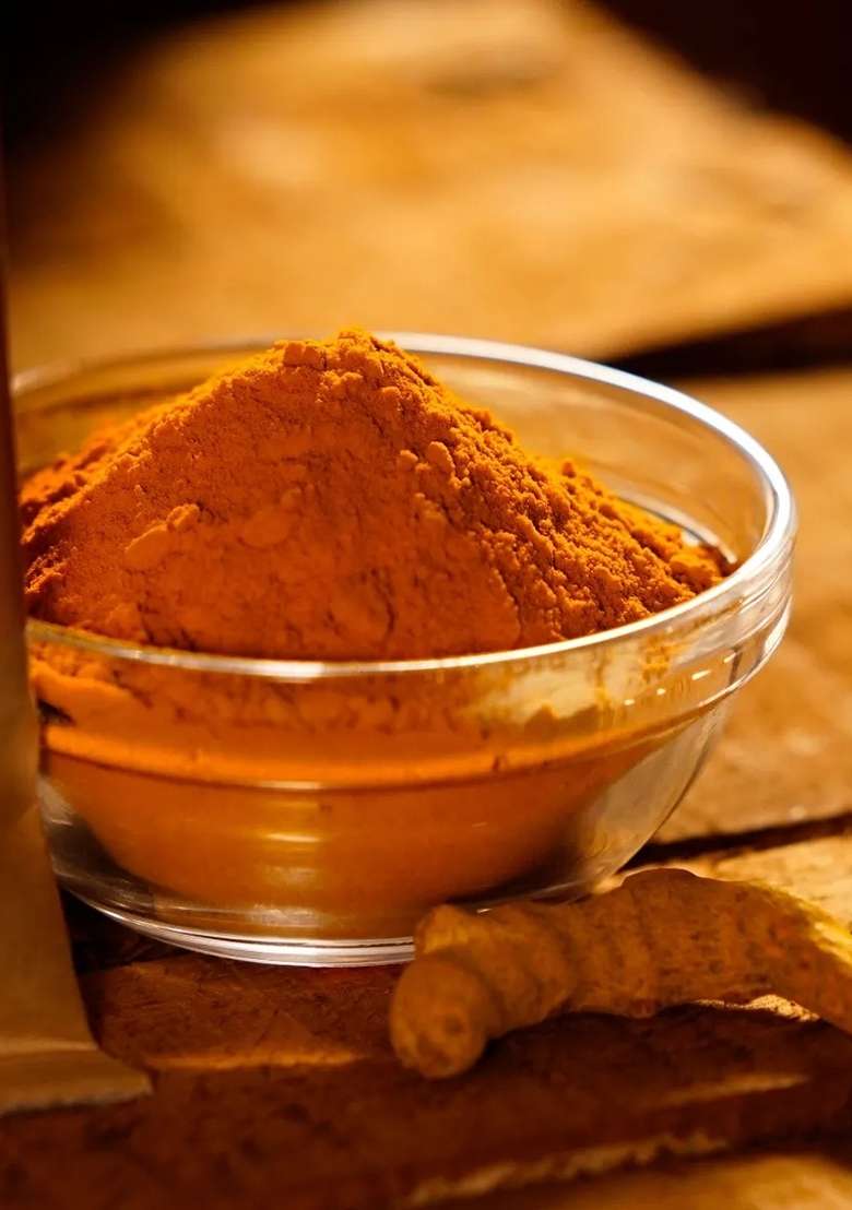 ISHALIFE Organic Turmeric (Haldi) Powder 100% Natural. Adds vibrance and glow (100 gm) - Indya