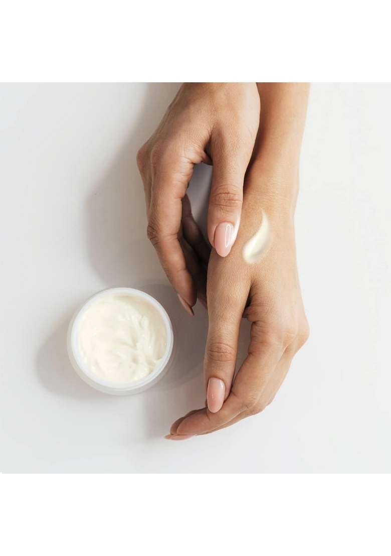 Just Herbs Ultra-Moisturising & Hydrating Vitamin C Day Night Gel Creme With Amla Liquorice Root, Protects From Uv Rays Reduces Dark Spots - 50 Gm - Indya