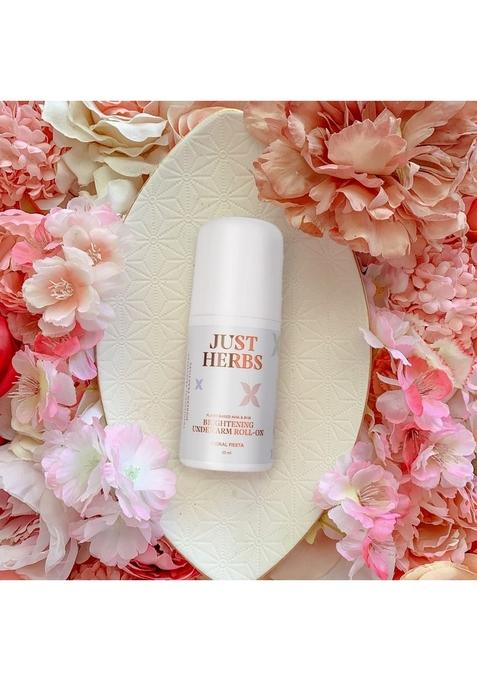 Just Herbs Long Stay Non Sticky Makeup Fixer & Under Arm Roll On For Women Floral Fiesta Lasting And Refreshing Deodorant