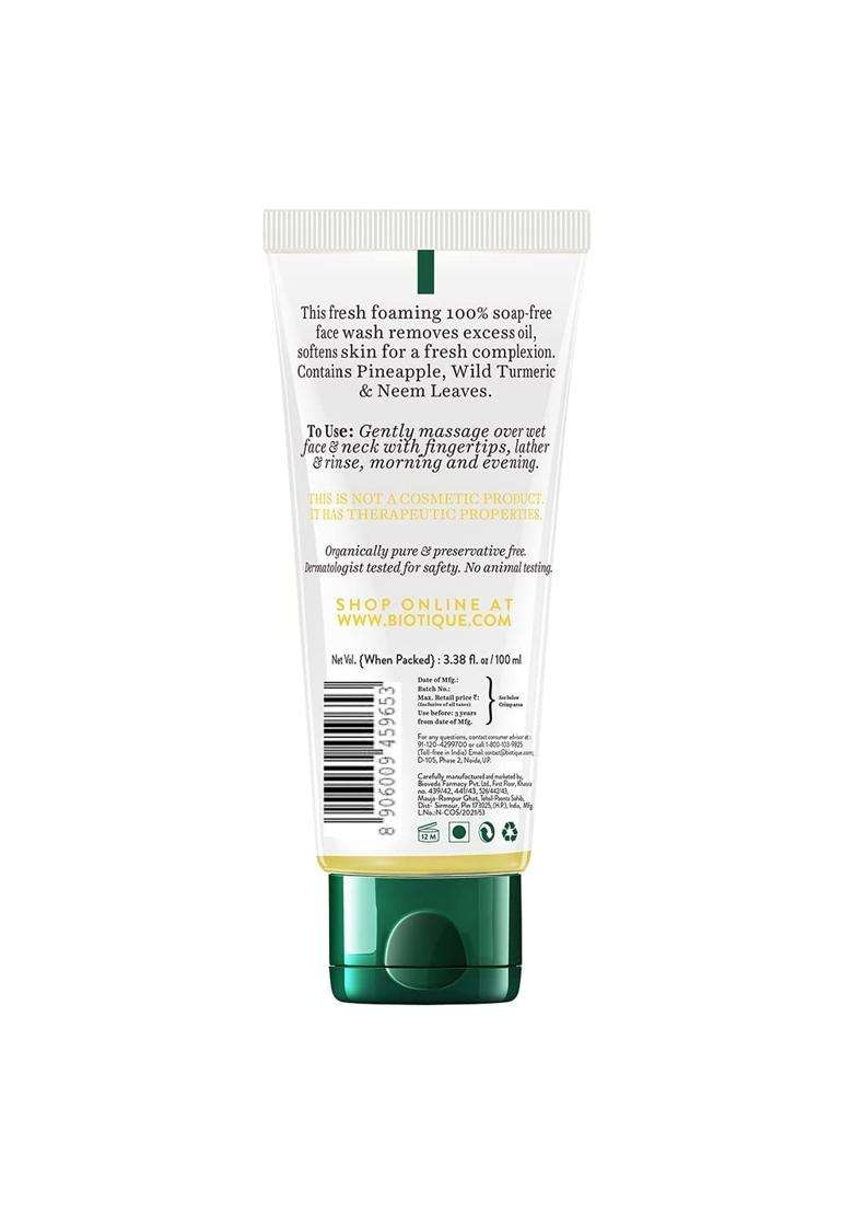 Biotique Pineapple Oil Control Foaming Face Wash 150 ml | Hydrates dry skin | Eliminates Excess Oil | Evens Skin Tone | 100% Botanical Extracts - Indya