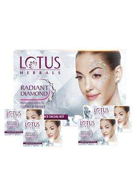 Lotus Herbals Radiant Diamond Cellular Radiance 4 In 1 Facial Kit 4x37g | Natural Herbal Care | With Diamond Dust & Cinnamon | For Women & Men