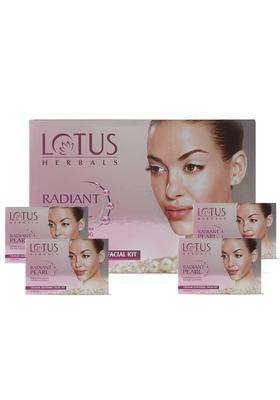 Lotus Herbals Radiant Pearl Cellular 4-in-1 Facial Kit With Pearl Extracts and Green Tea 148g (37g X 4) | Natural Herbal Care