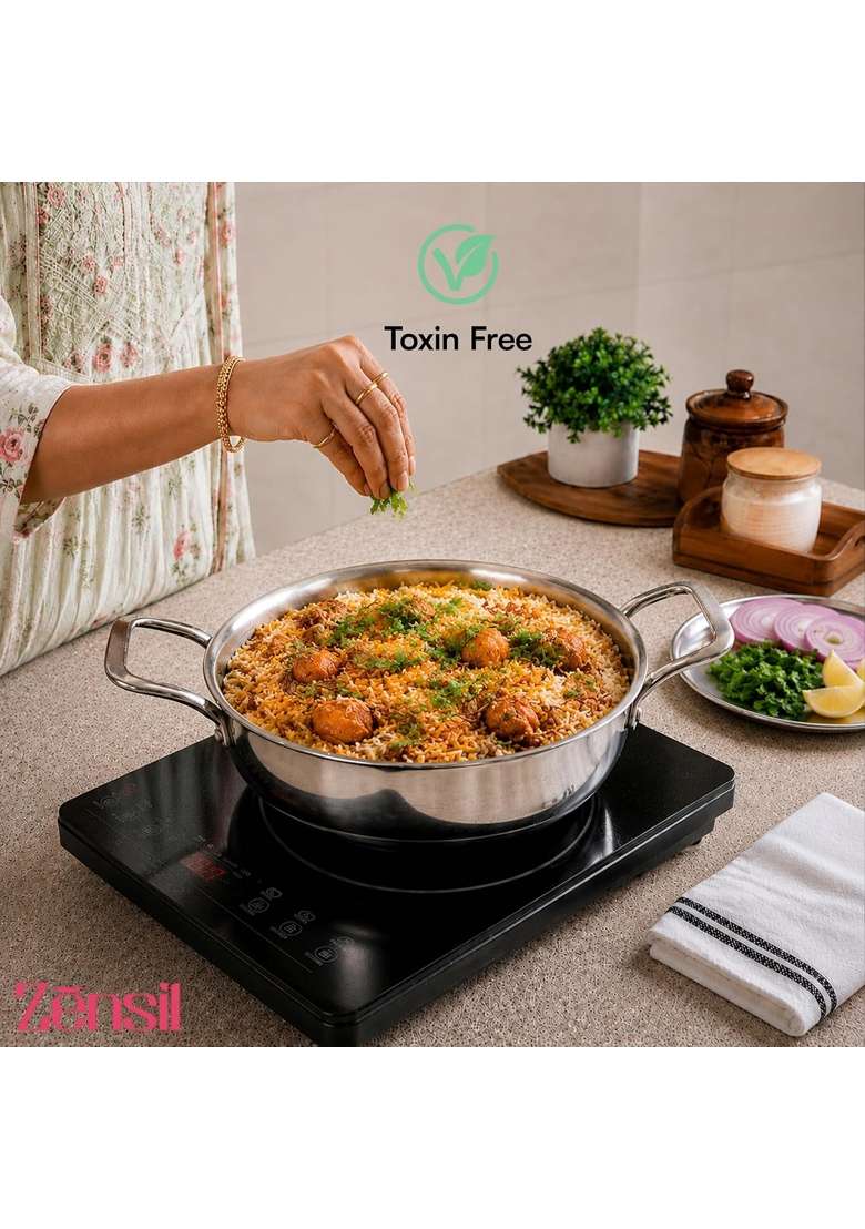ZENSIL Lumora Triply Stainless Steel Jalebi Kadhai Wok | 3.5 L | 3.7 Qt | 28 cm | 11 Inch | Induction Compatible | Heavy Bottom | With Lid - Indya