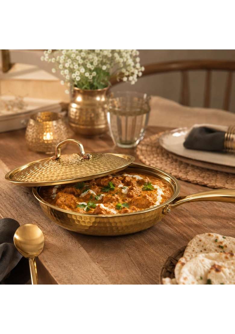 SHIV SHAKTI ARTS Brass Fry Pan with Lid and Long Handle | 2 L | 2.1 Qt | Hammered Finish - Indya