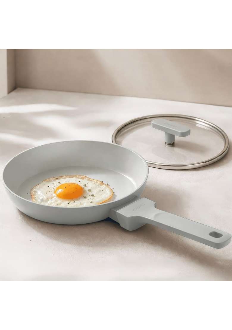 Ember Cookware Arcilla Ceramic Egg and Omelette Pan with Glass Lid | 20 cm | 7.9 Inch | Induction Compatible | Non-Toxic | Non-Stick - Indya