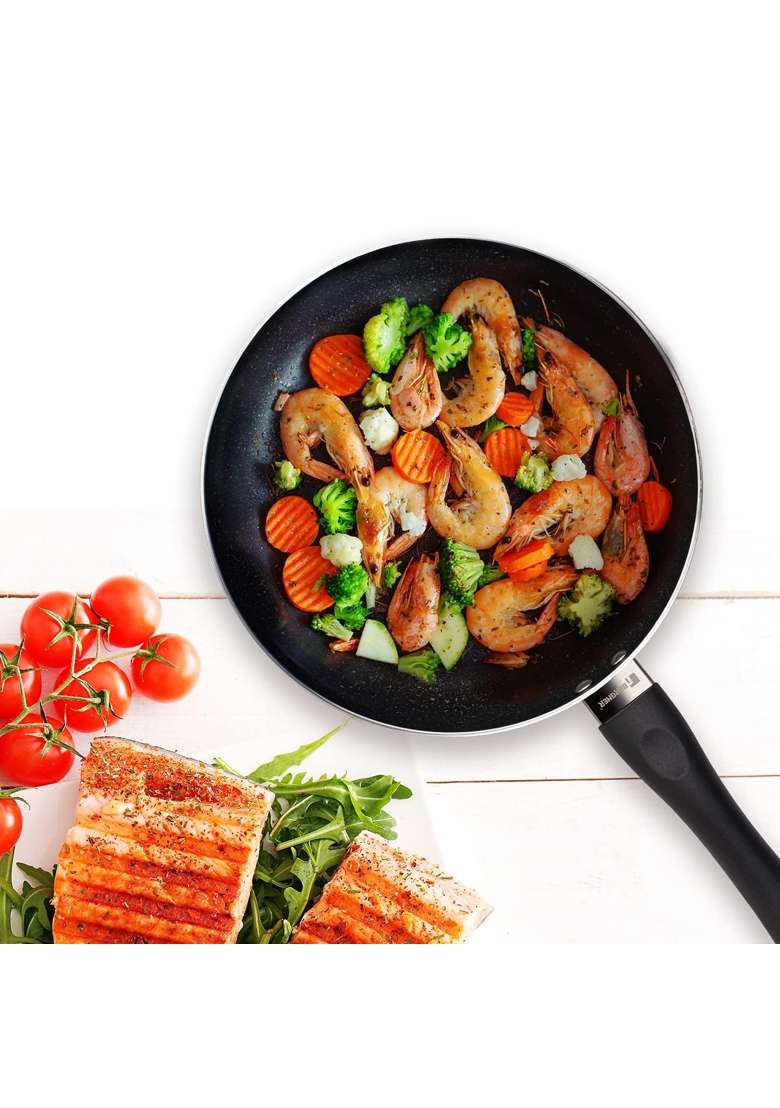 BERGNER Essential Plus 5-Layer Non-Stick Coated Frypan | 24 cm | 9.4 Inch | Induction Compatible | PFOA Free - Indya