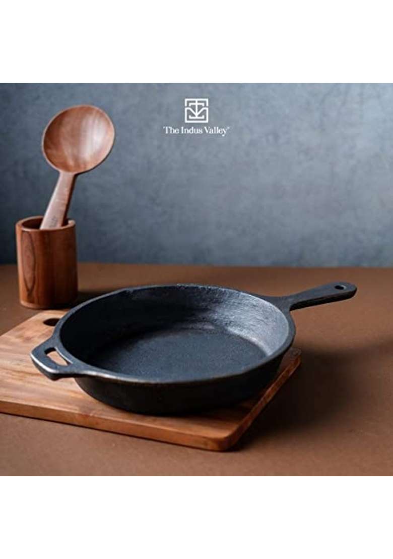 The Indus Valley Preseasoned Cast Iron Fry Pan Skillet with Long Handle | 1.6 L | 1.7 Qt | 25 cm | 9.8 Inch | Induction Compatible | Non-Toxic - Indya
