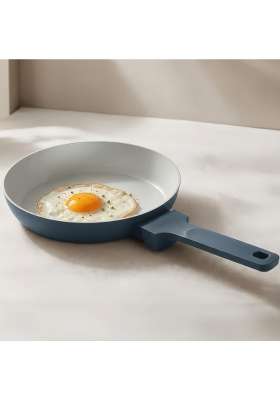 Ember Cookware Arcilla Ceramic Egg and Omelette Pan | 20 cm | 7.9 Inch | Non-Toxic | Non-Stick