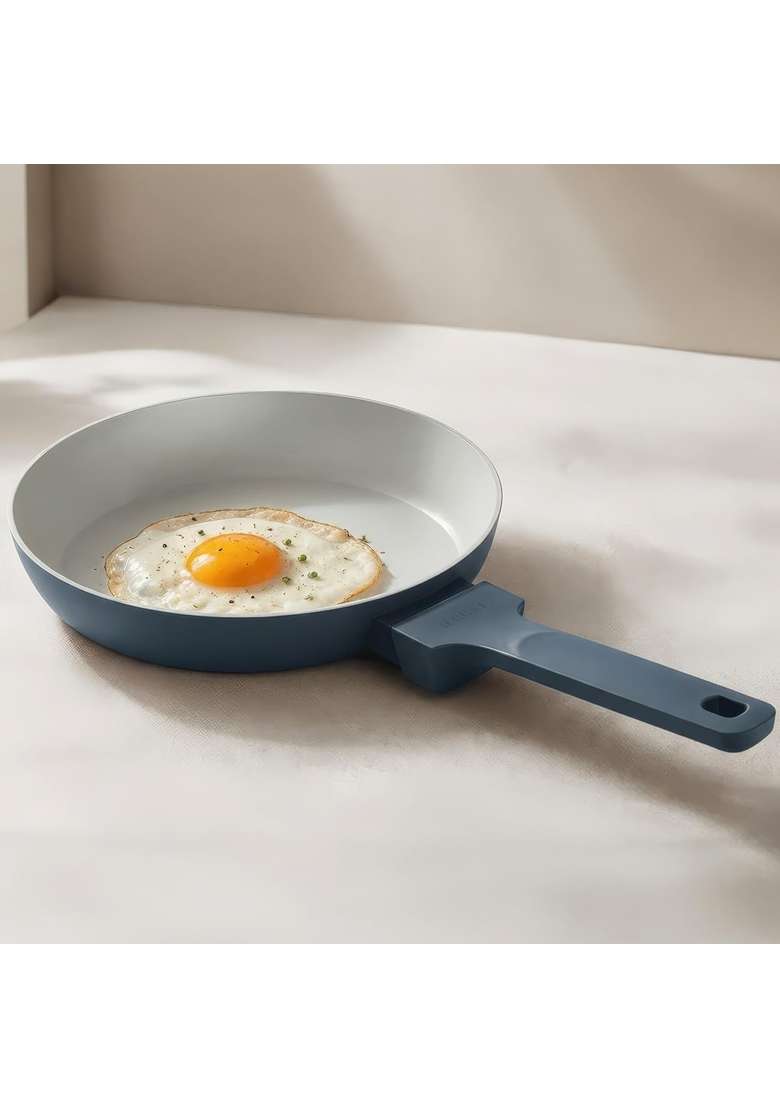 Ember Cookware Arcilla Ceramic Egg and Omelette Pan | 20 cm | 7.9 Inch | Non-Toxic | Non-Stick - Indya