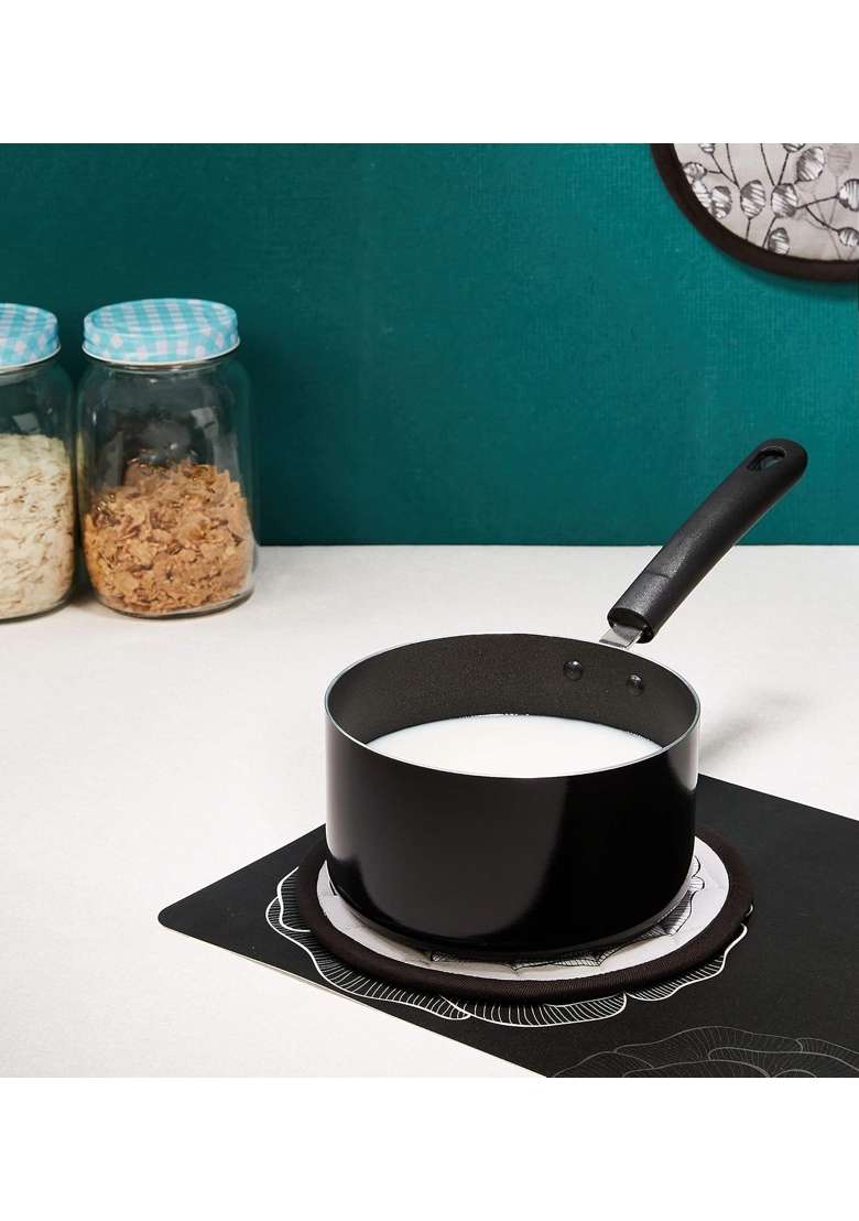 Solimo Amazon Brand Solimo Non-Stick Aluminium Saucepan with 2-Way Non-Stick Coating | 16 cm | 6.3 Inch - Indya