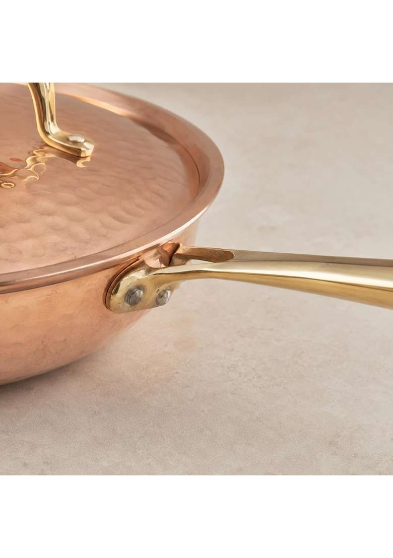 SHIV SHAKTI ARTS Copper Fry Pan with Lid and Long Brass Handle | 1.5 L | 1.6 Qt | Hammered Finish - Indya