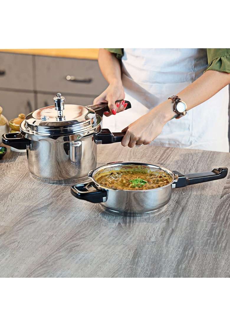 Vinod Sandwich Bottom Stainless Steel Pressure Cooker Combo with Common Lid | 4.5 L | 4.8 Qt | 2-Piece Set | Induction Compatible - Indya