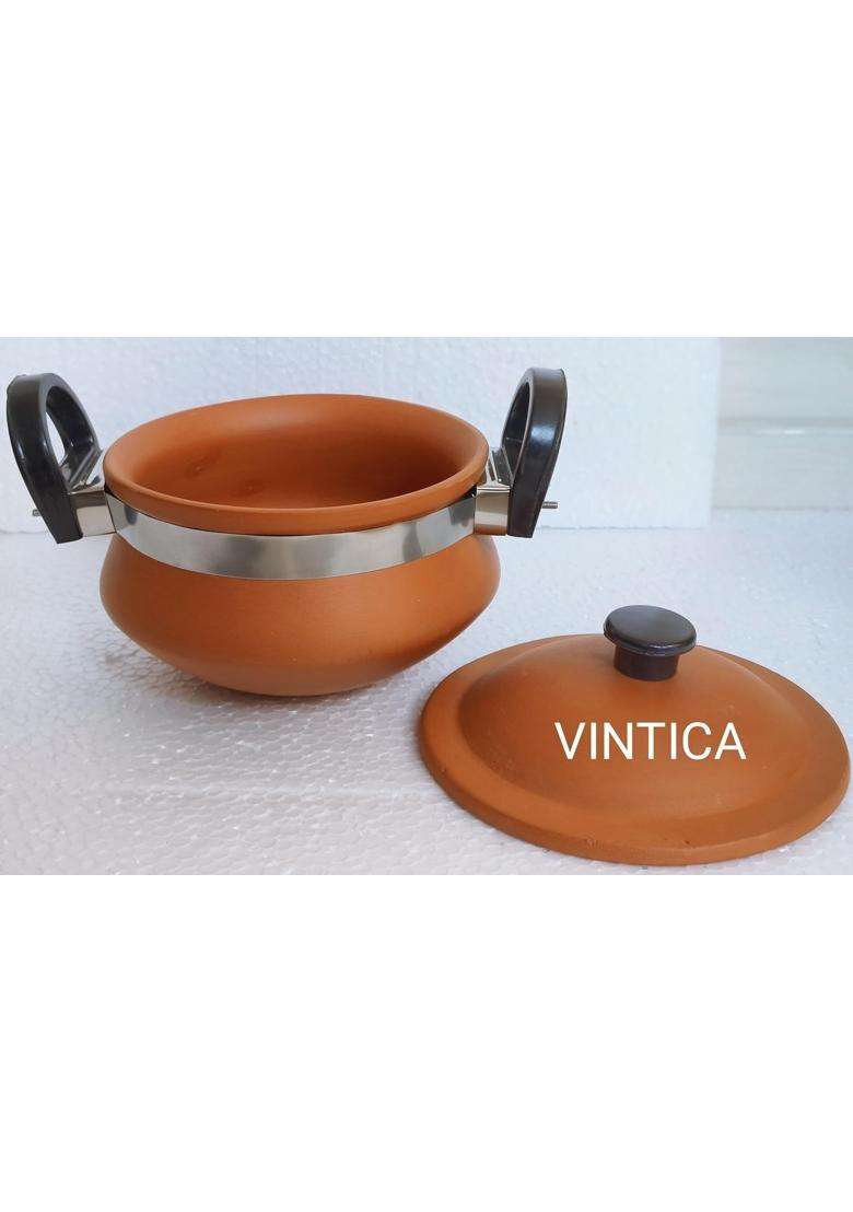 VINTICA Organic Clay Crafts Handmade Clay Handi Cooking Pot for Cooking Clay Handi MItti Handi | 1000 ml | 33.8 fl oz | With Lid - Indya