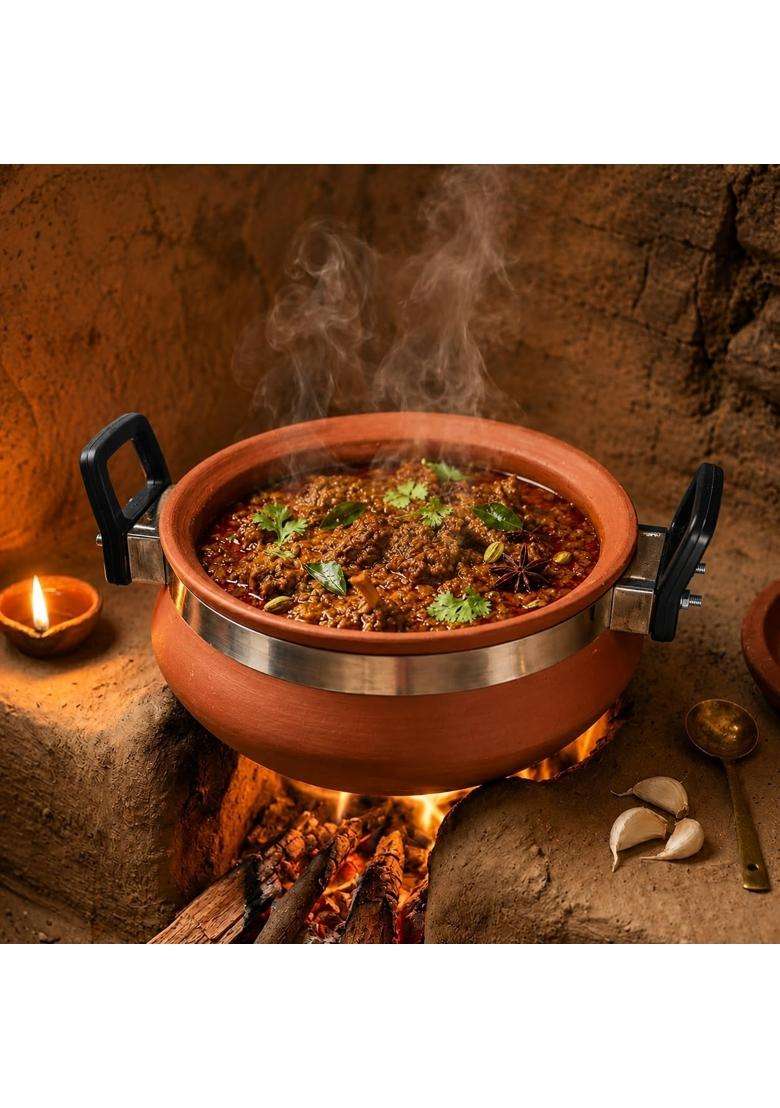 Bhanvi Nonstick Handmade Clay Handi for Cooking with Lid | 1000 ml | 33.8 fl oz - Indya