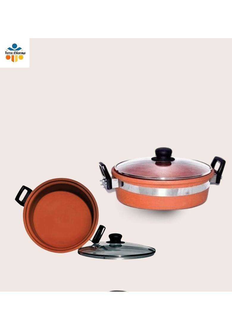 Terra Charms Clay KadhaiPremium QualityHandmade Kadhai Wok | 2 L | 2.1 Qt | With Lid - Indya