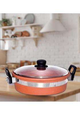 Terra Charms Clay KadhaiPremium Clay Kadhai Wok Handcrafted for Even Heat Distribution | 2 L | 2.1 Qt | With Lid