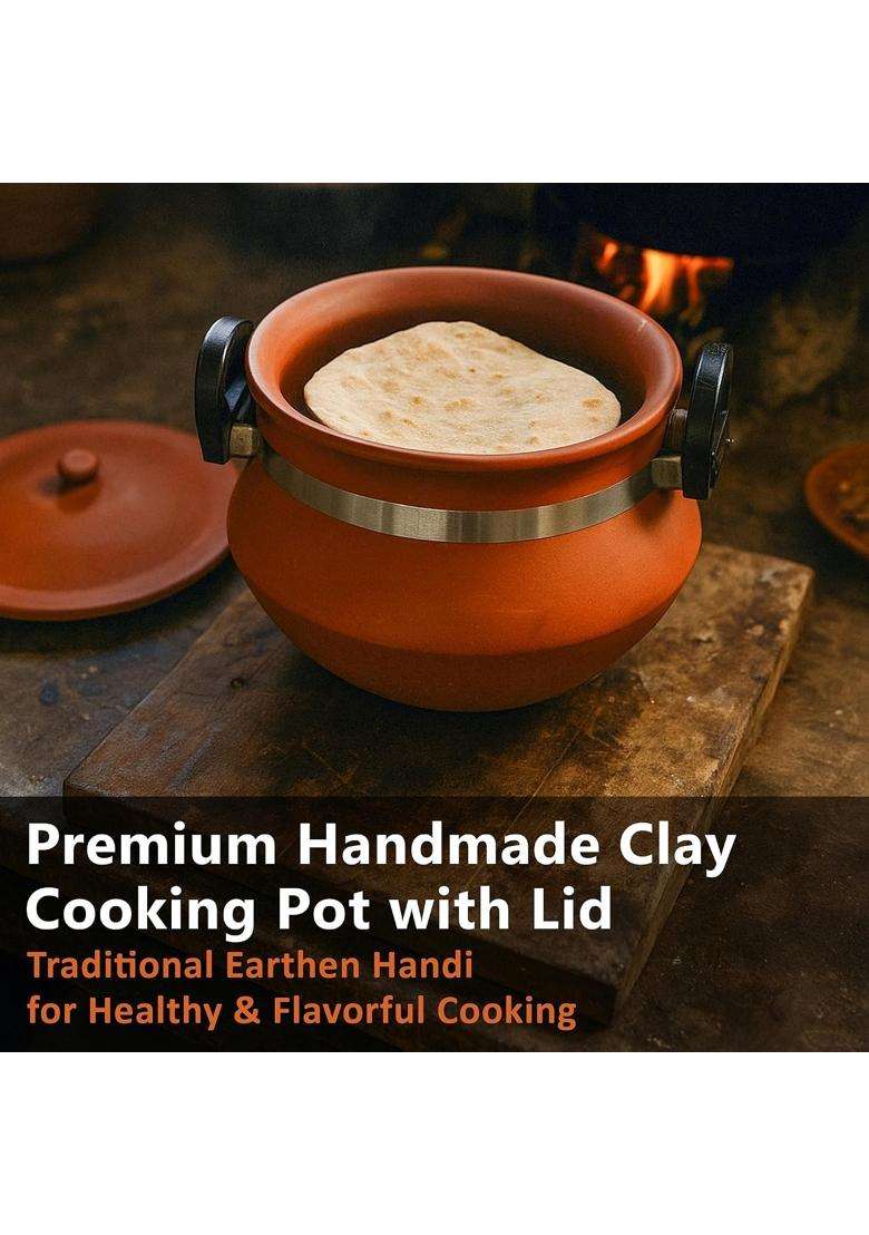 B S NATURAL Handmade Clay Handi with Lid - Indya