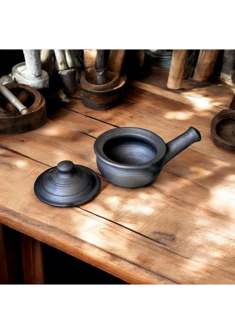 RAJENDER CLAY HANDICRAFT Handcrafted Black Clay Cooking Pot with Lid | 500 ml | 16.9 fl oz - Indya