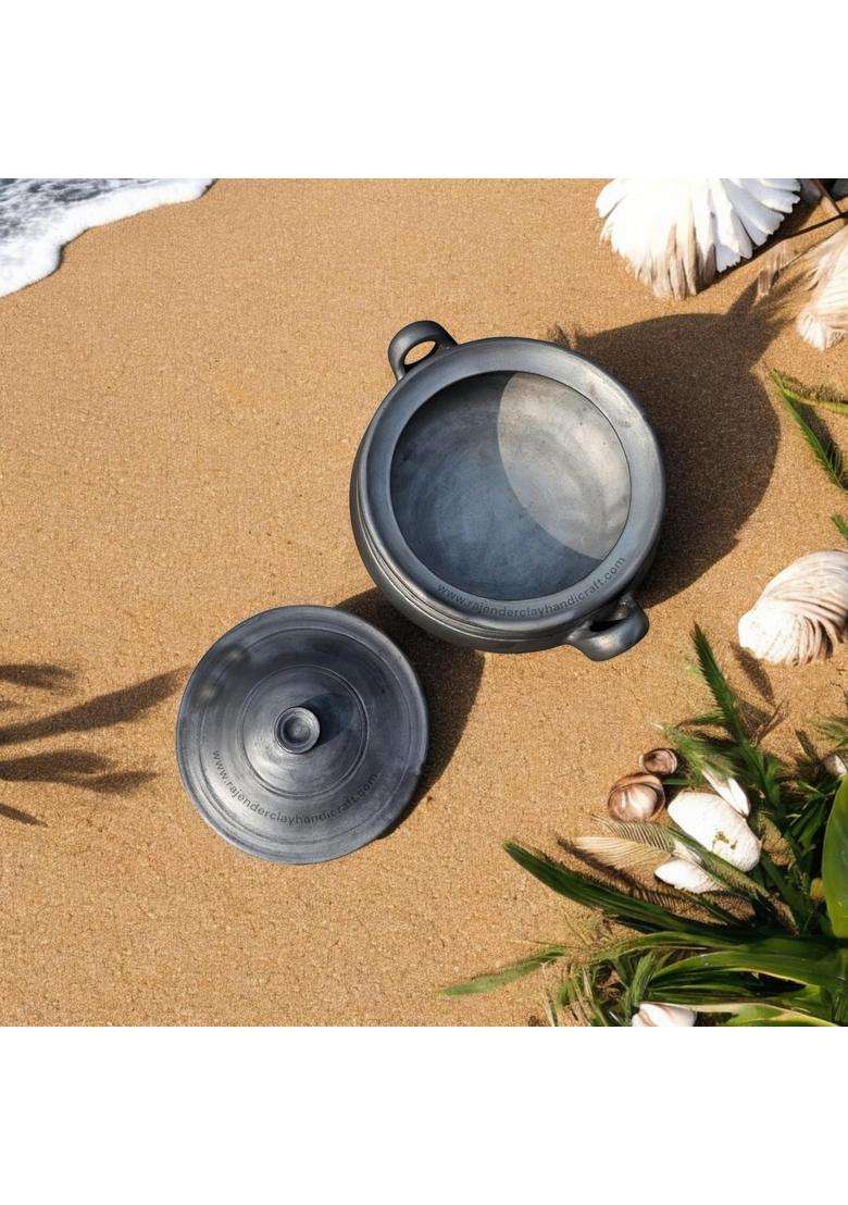 RAJENDER CLAY HANDICRAFT Mitti Black Kadhai Wok Handcrafted Earthen Cookware | 3 L | 3.2 Qt - Indya