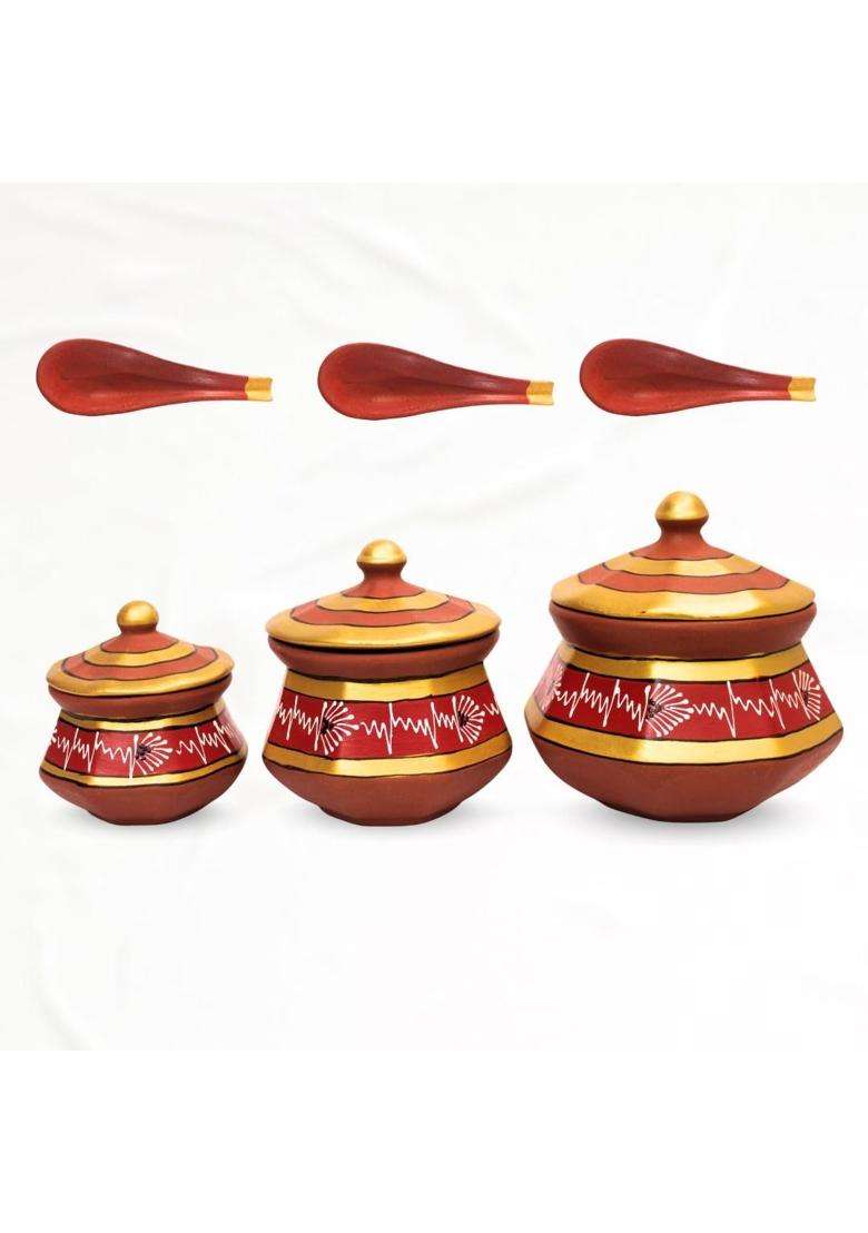 Terra Charms Red Clay Pehel Handi Cooking Pot with Spoon | 1.5 L | 1.6 Qt | 3-Piece Set | Handcrafted - Indya