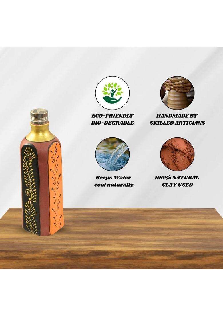 Terra Charms Clay Water Bottle | 1 L | 1.1 Qt | Non-Toxic - Indya