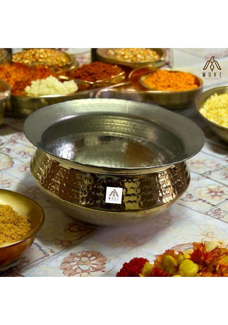 KITCHEN NEXT Muke Brass Handi Cooking Pot Sipri Cookwere Heavy Weight with Hammered Shinny Finish | 2 L | 2.1 Qt - Indya