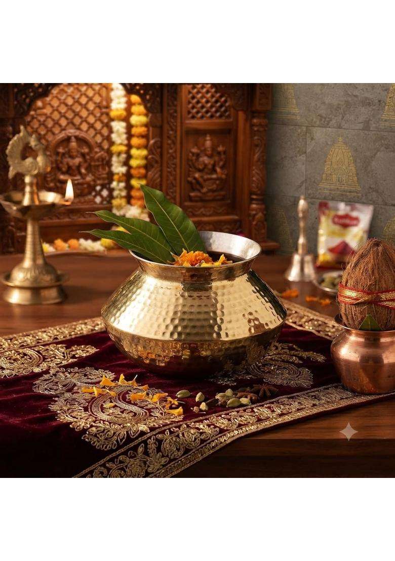 SHAAN mfg. Brass Patili Handi | 3 L | 3.2 Qt | Handcrafted - Indya