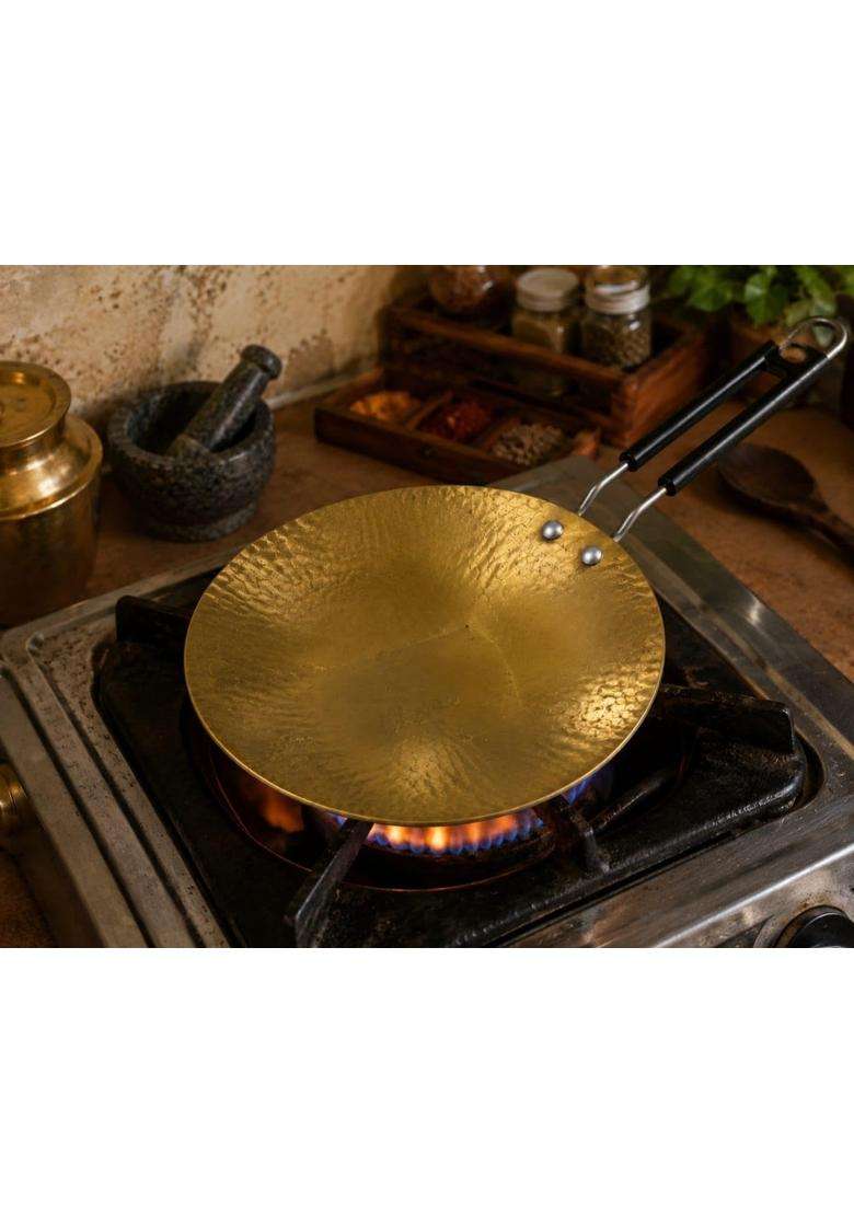 SHAAN mfg. New Brass Roti Tawa Flat Griddle Teflon Free Non-Toxic Tawa for Roti with PVC Handle | 26 cm | 10.2 Inch - Indya