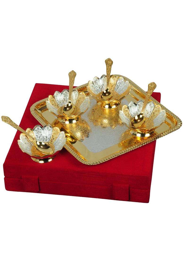 JAIPUR ACE Brass Floral Bowl with Tray Set of Gold Serving Bowls for Dry Fruits | 400 ml | 13.5 fl oz | 9-Piece Set - Indya