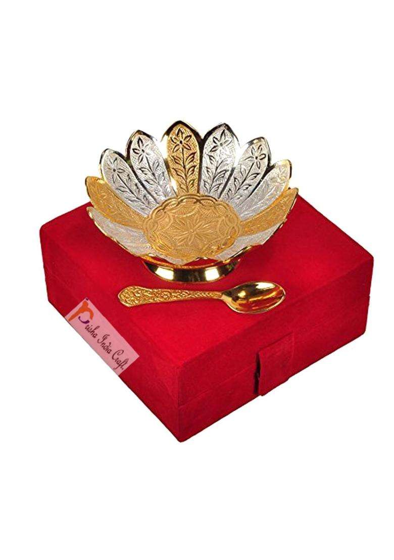 Prisha India Craft Silver and Gold Plated on Brass Designer Dry-Fruit Bowl Serving Set with Velvet | 100 ml | 3.4 fl oz - Indya