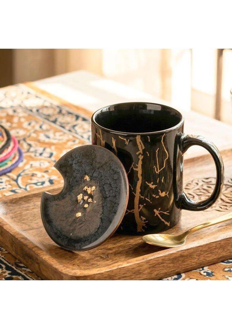 The Earth Store Black Copper Coffee Mug with Lid and Spoon | 350 ml | 11.8 fl oz | 2-Piece Set - Indya
