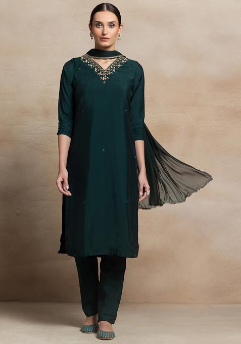Green Bead Embroidered V-Neck Kurta Set With Pants And Dupatta
