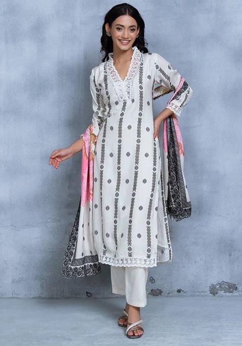 Off White Printed Mirror Embroidered Kurta Set With Pants And Floral Print Dupatta