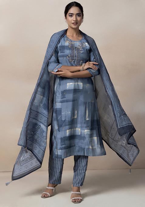 Blue Cutdana Embellished Kurta Set With Pants And Dupatta