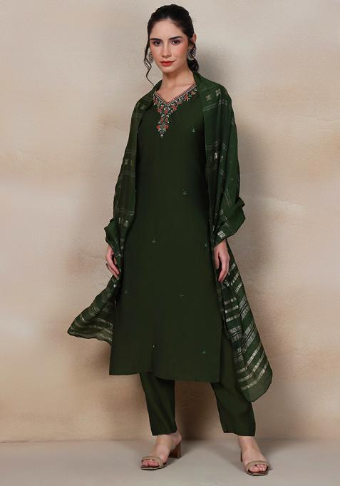 Green Cutdana Embellished Kurta Set With Pants And Brocade Dupatta